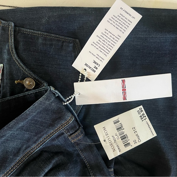 Hudson Baby Boot Size 30 Jeans. Low/Mid Rise. - Picture 11 of 13